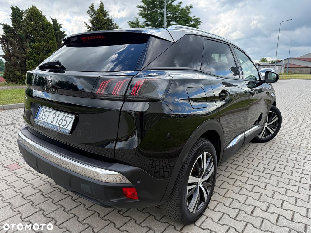 Peugeot 3008 1.2 PureTech Allure S&S - 4