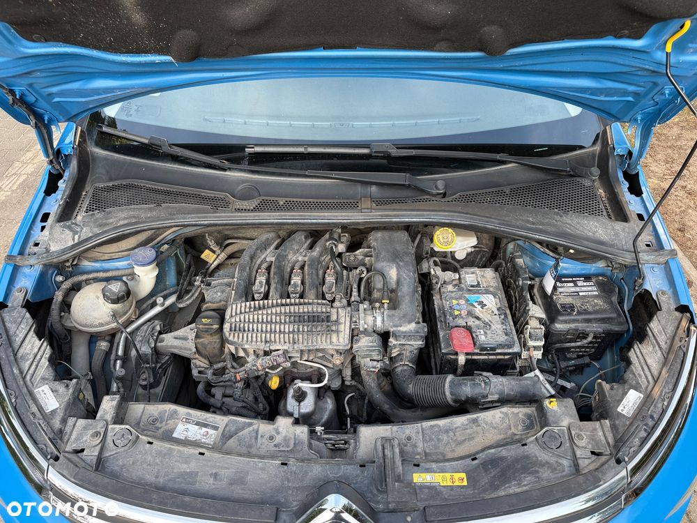 Citroën C3 Pure Tech 82 SHINE - 30