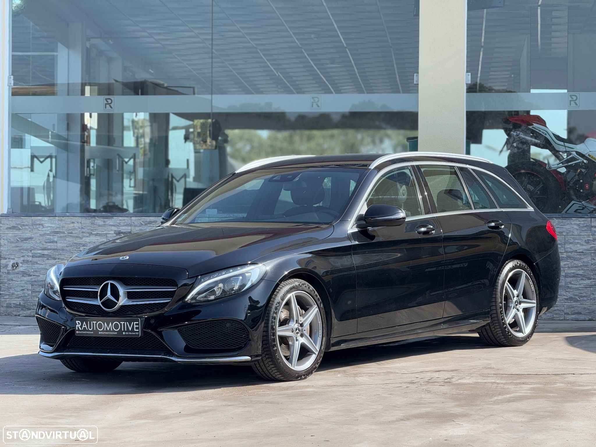 Mercedes-Benz C 220 d AMG Line - 1