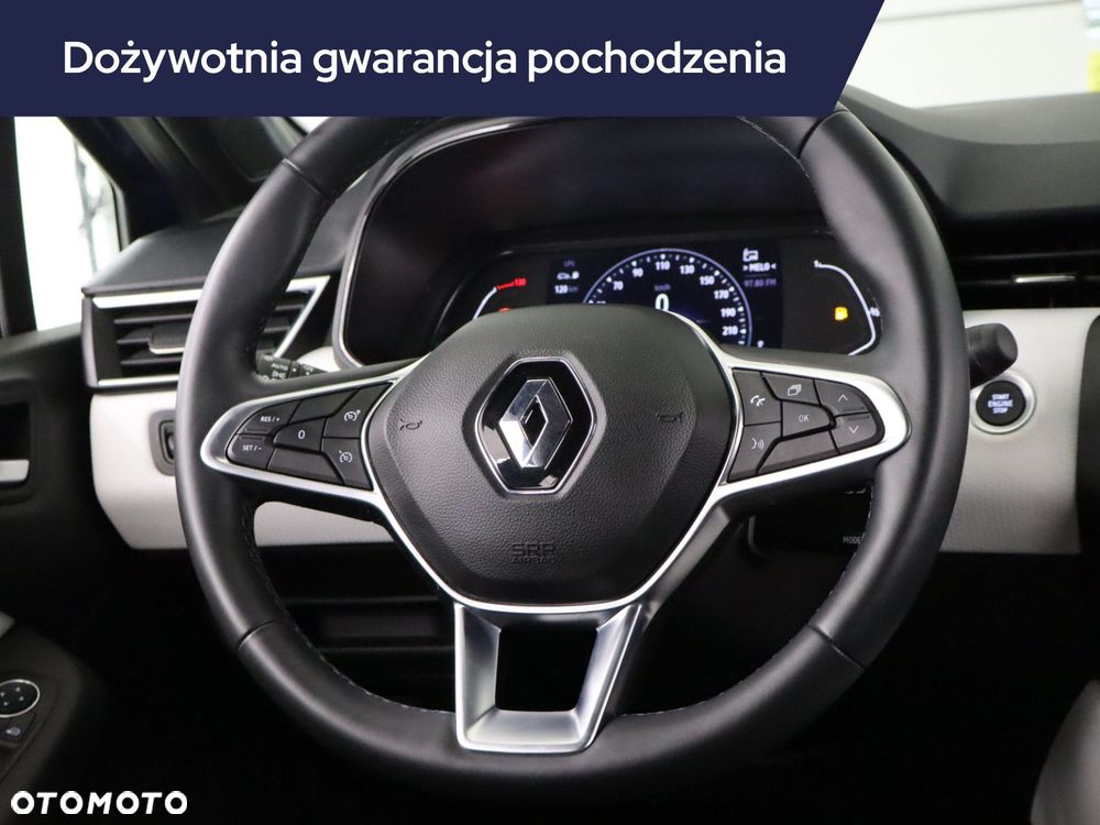 Renault Clio - 21