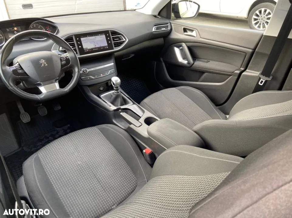 Peugeot 308 - 21
