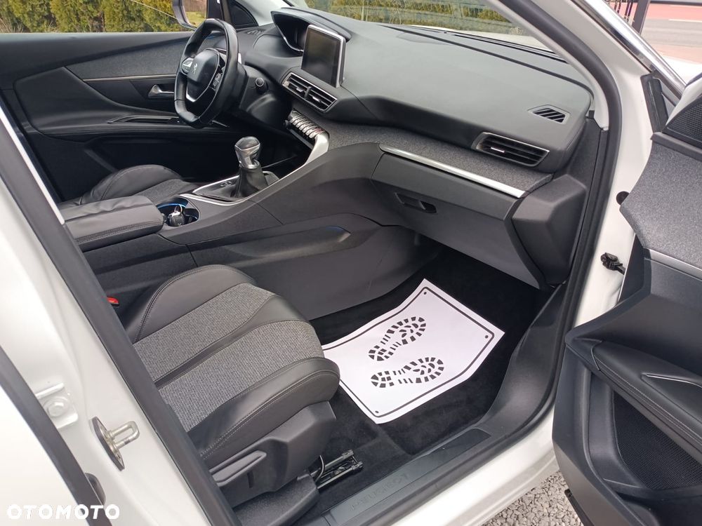 Peugeot 3008 PureTech 130 Stop & Start Access - 22