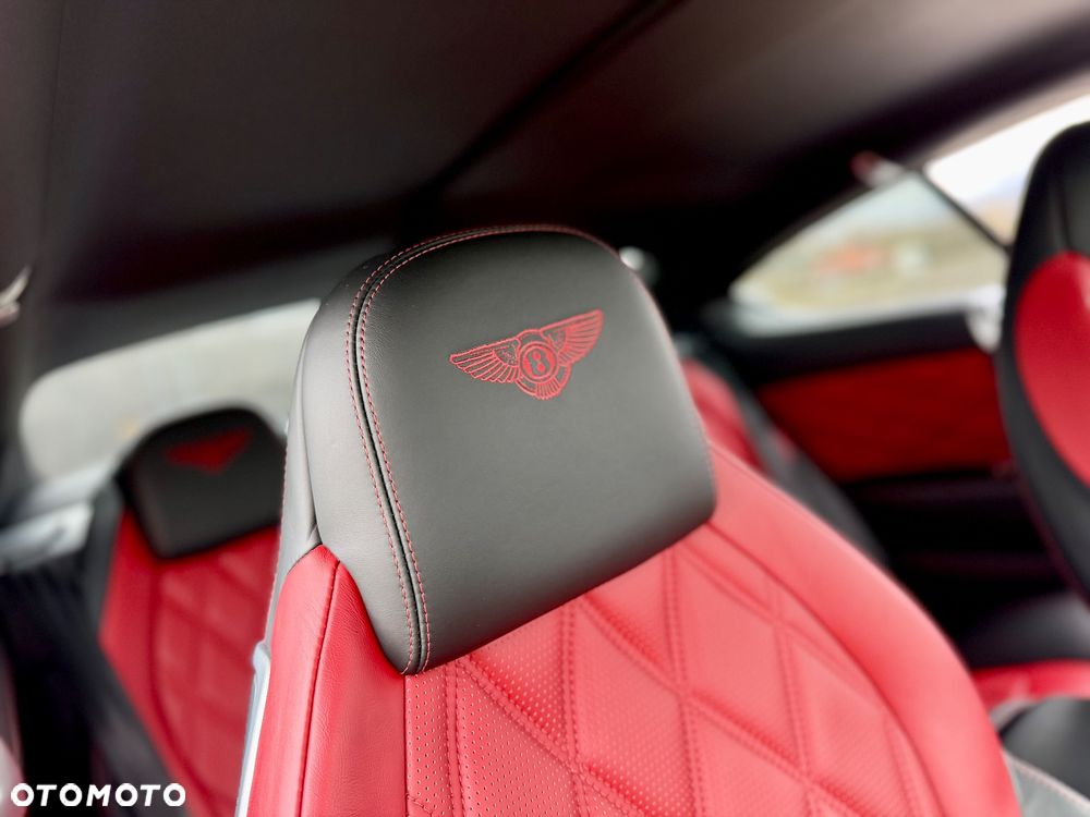 Bentley Continental GT - 22