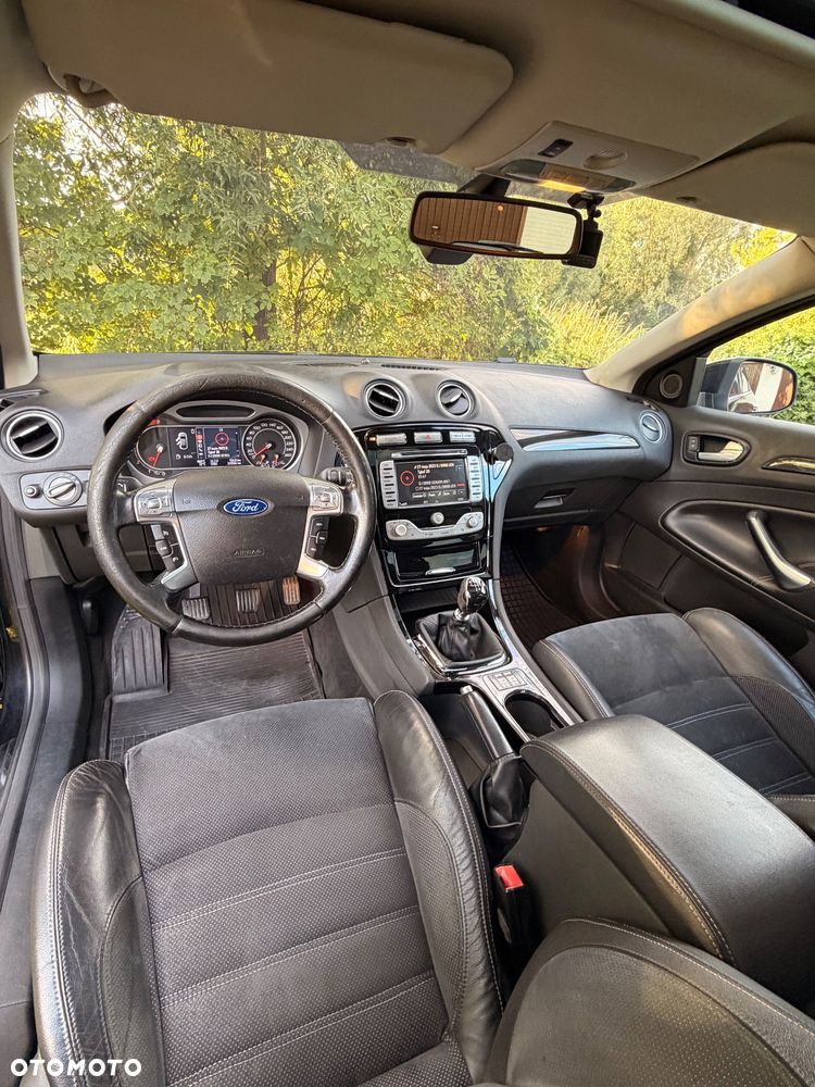 Ford Mondeo 2.0 TDCi Titanium - 28