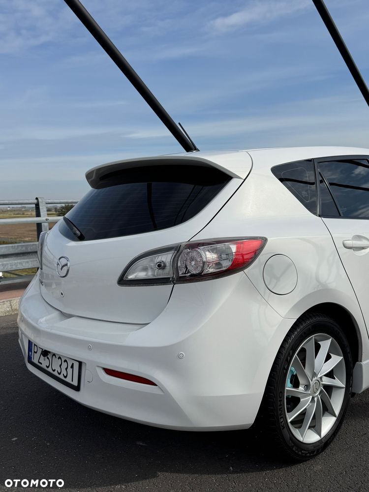 Mazda 3 2.0 Sport - 17