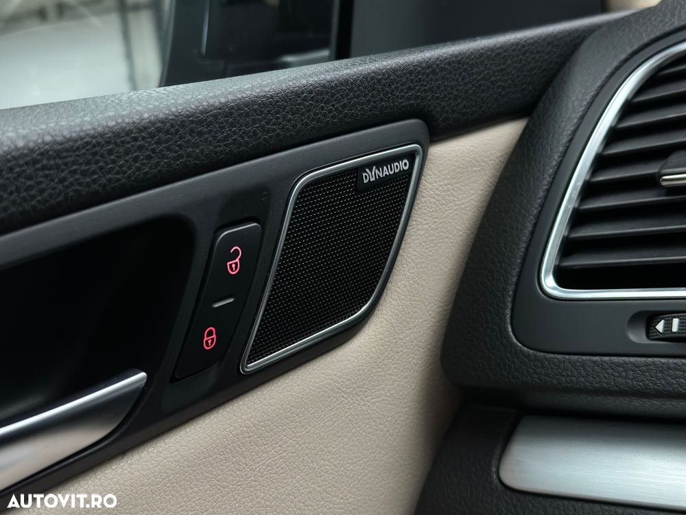 Volkswagen Sharan 2.0 TDI Blue Motion Highline - 29