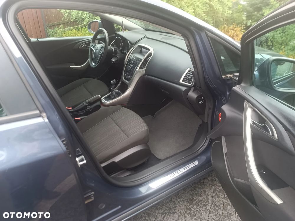 Opel Astra 1.3 CDTI DPF EcoFLEX Edition - 11