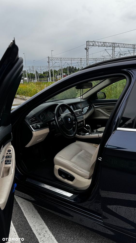 BMW Seria 5 520d xDrive Luxury Line - 8