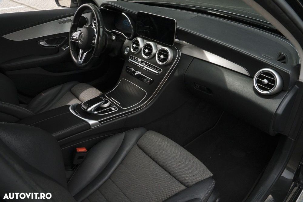 Mercedes-Benz C - 11