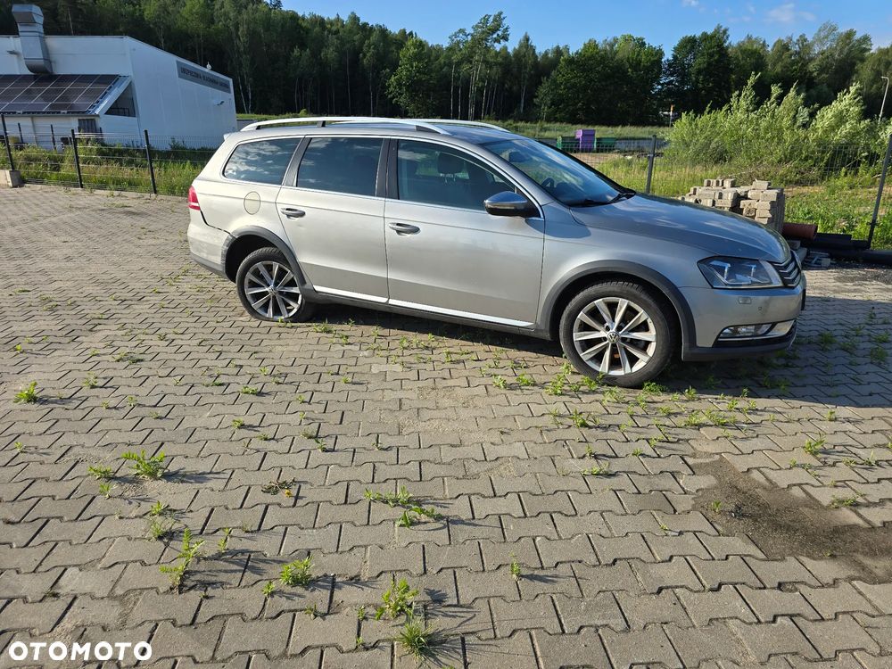 Volkswagen Passat - 8