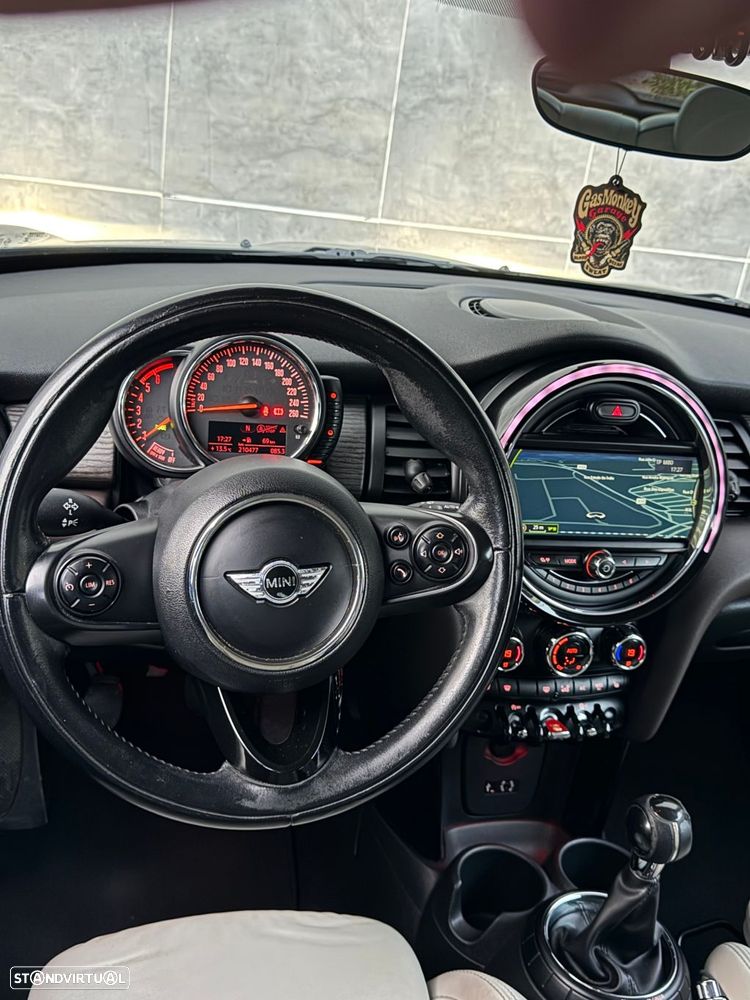 MINI 3 Portas Cooper D - 13