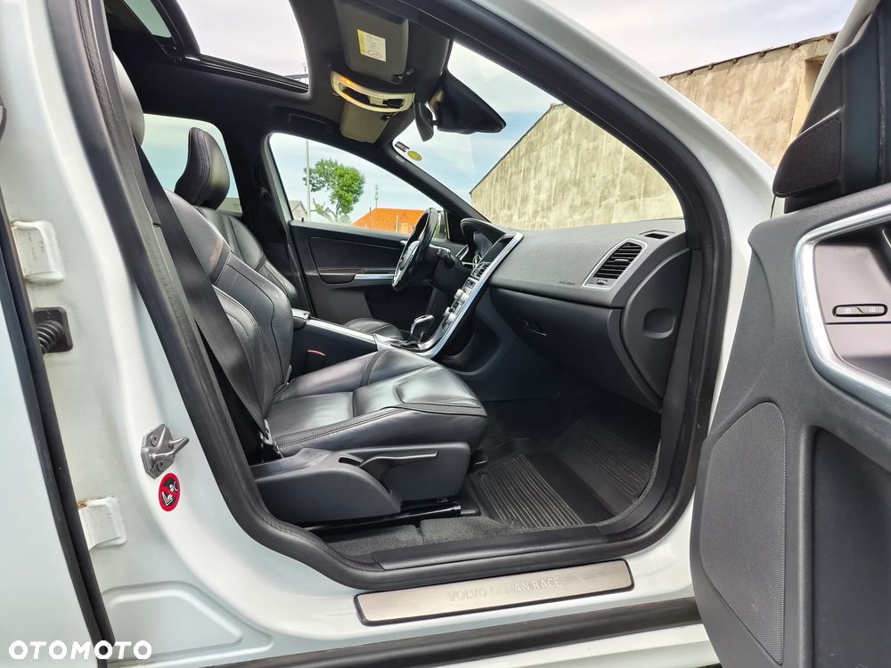 Volvo XC 60 D4 Geartronic Ocean Race - 14