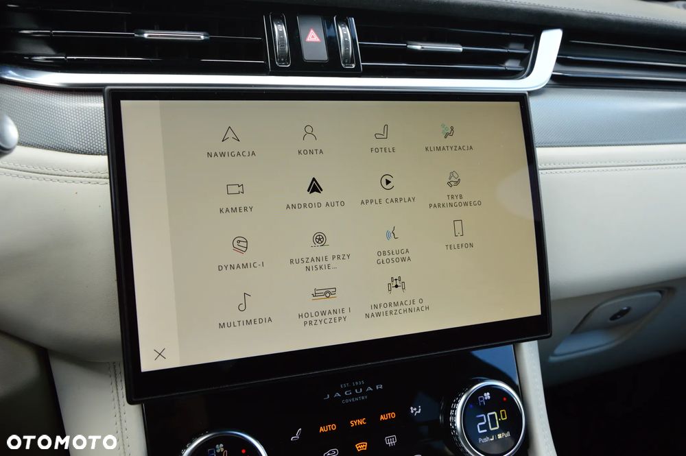 Jaguar F-Pace 5.0 V8 P550 AWD SVR - 31