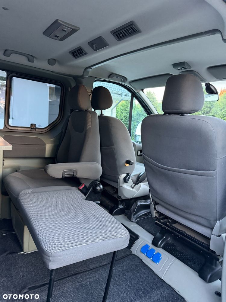 Opel Vivaro - 27
