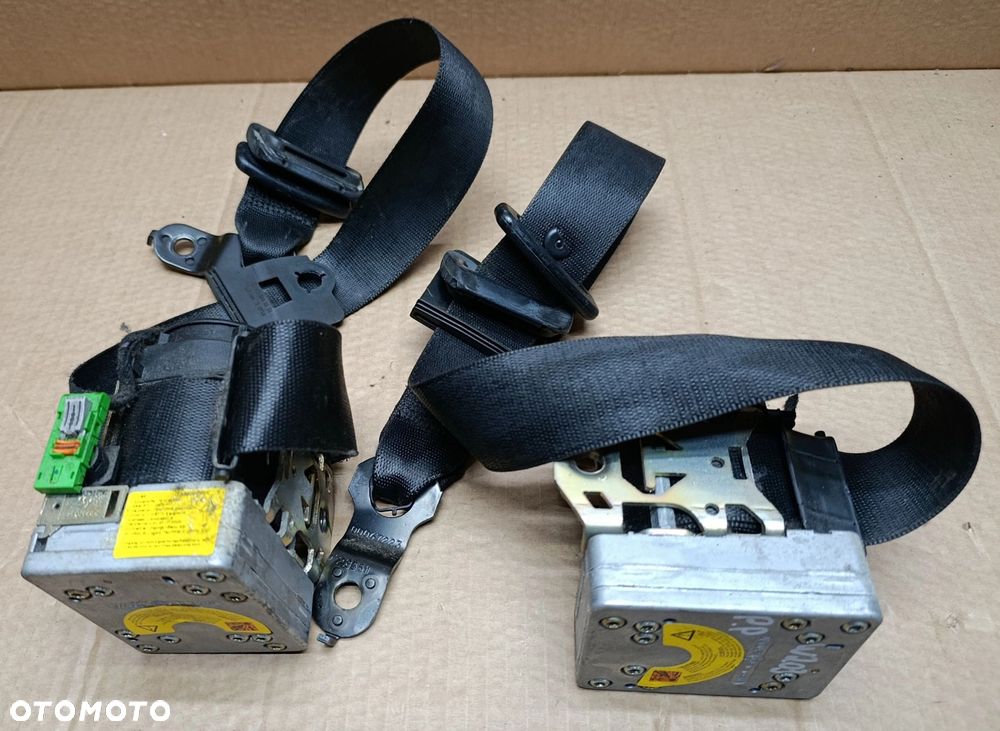 W203 pas bezpieczeństwa przedni przód lewy prawy EU C klasa Mercedes - 1