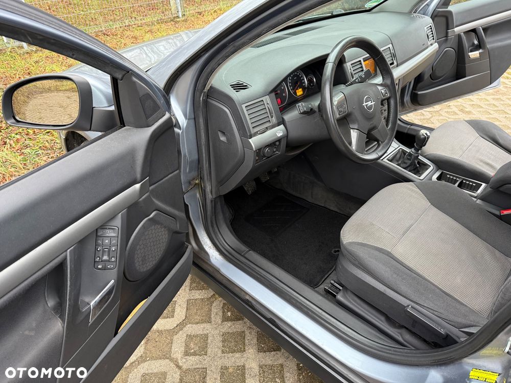 Opel Vectra 1.9 CDTI - 10