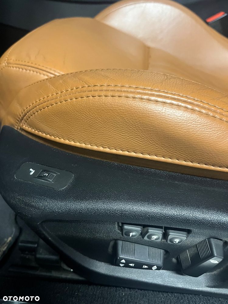 Alfa Romeo Brera 2.4 JTDM 20V DPF Sky View - 18