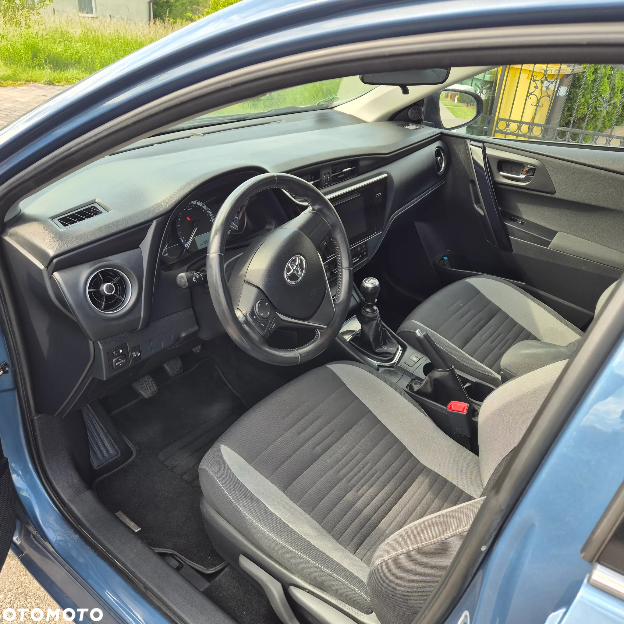 Toyota Auris 1.4 D-4D Comfort - 6