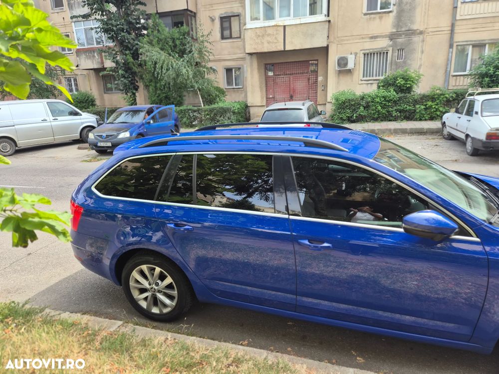 Skoda Octavia 1.6 TDI DSG Ambition - 12