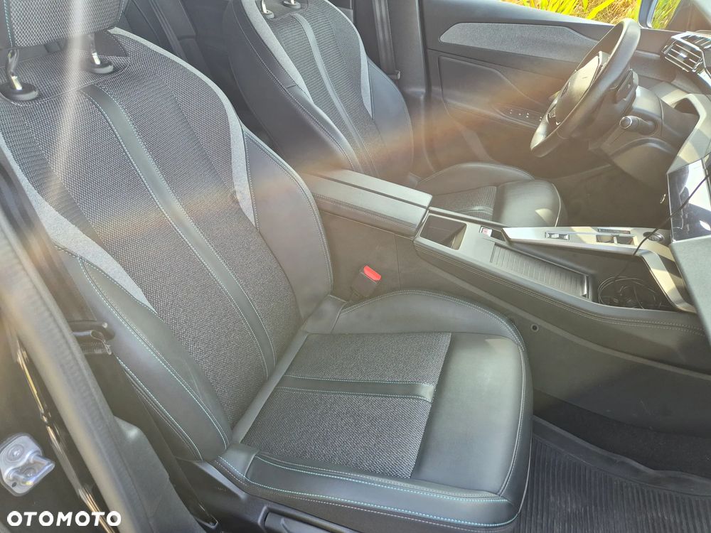 Peugeot 308 1.2 PureTech Allure S&S EAT8 - 9