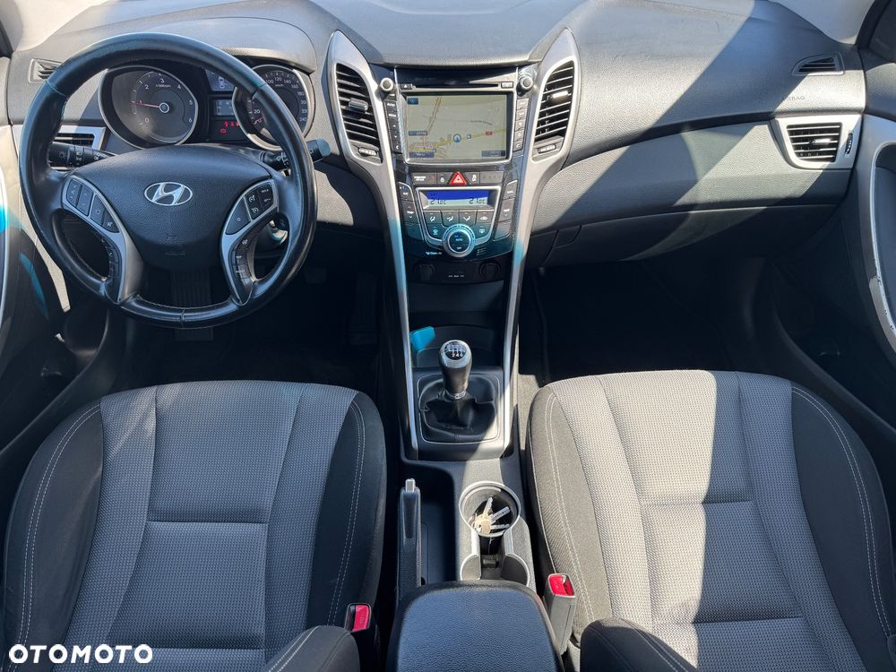Hyundai i30 1.6 CRDi Comfort - 12
