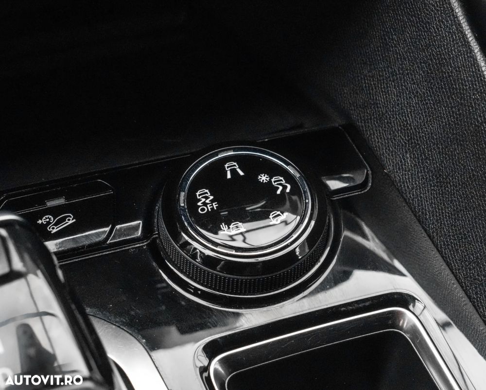 Peugeot 3008 2.0 BlueHDI S&S EAT8 GT - 20