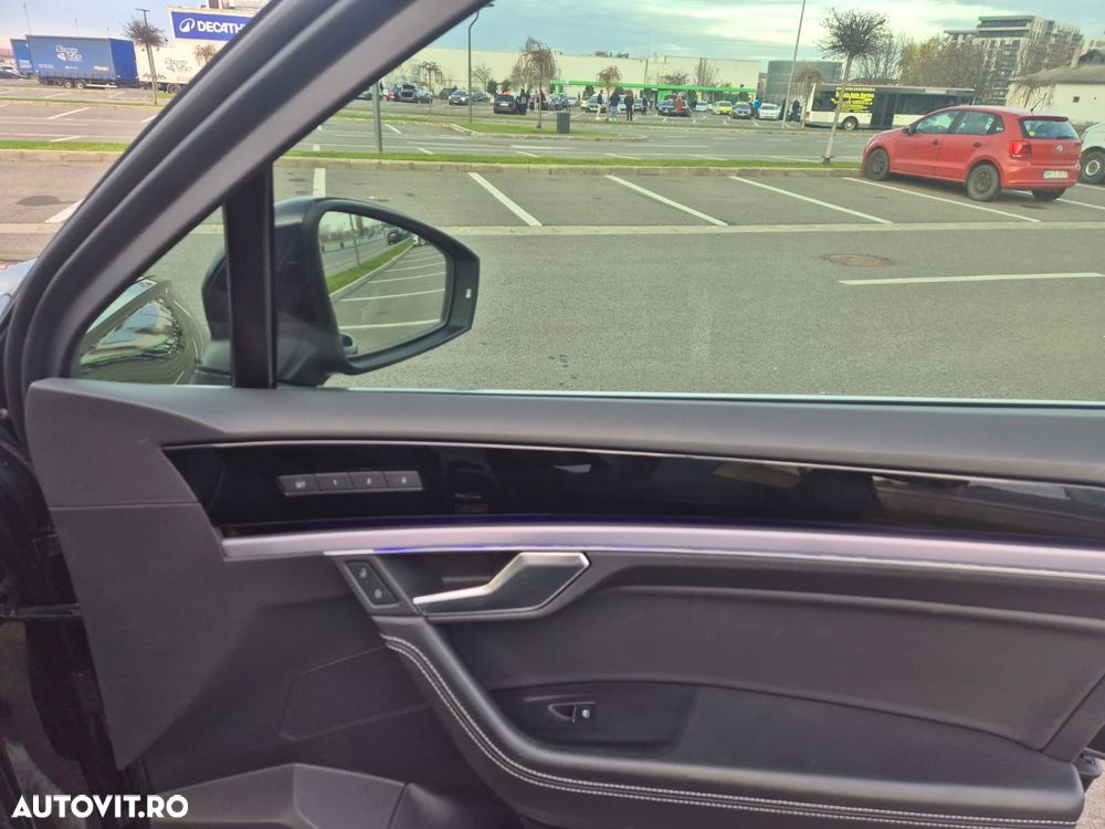 Volkswagen Touareg 3.0 V6 TDI SCR 4Motion Automatik R-Line - 9