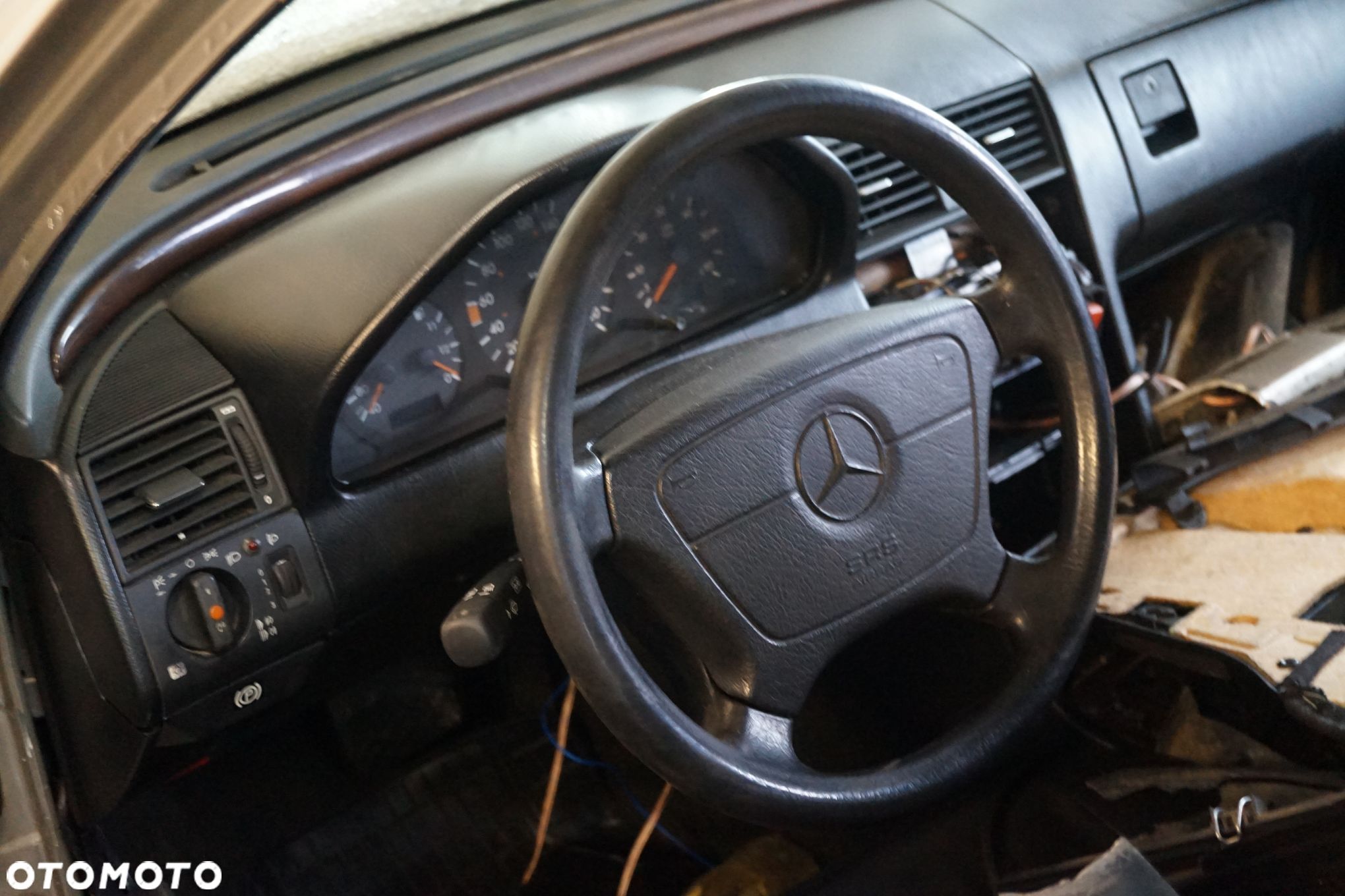 KIEROWNICA C-KLASA W202  MERCEDES 1993-1997 - 1