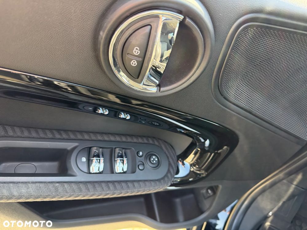 MINI Countryman Cooper S ALL4 sport - 12