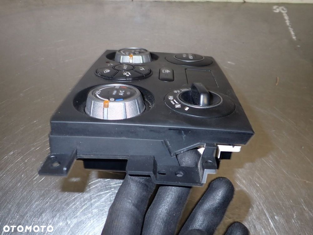 PANEL STEROWANIA NAWIEWU KLIMATYZACJI SUZUKI GRAND VITARA II 1.9 39510-65JH2-CZJ   39510-64J0 - 2