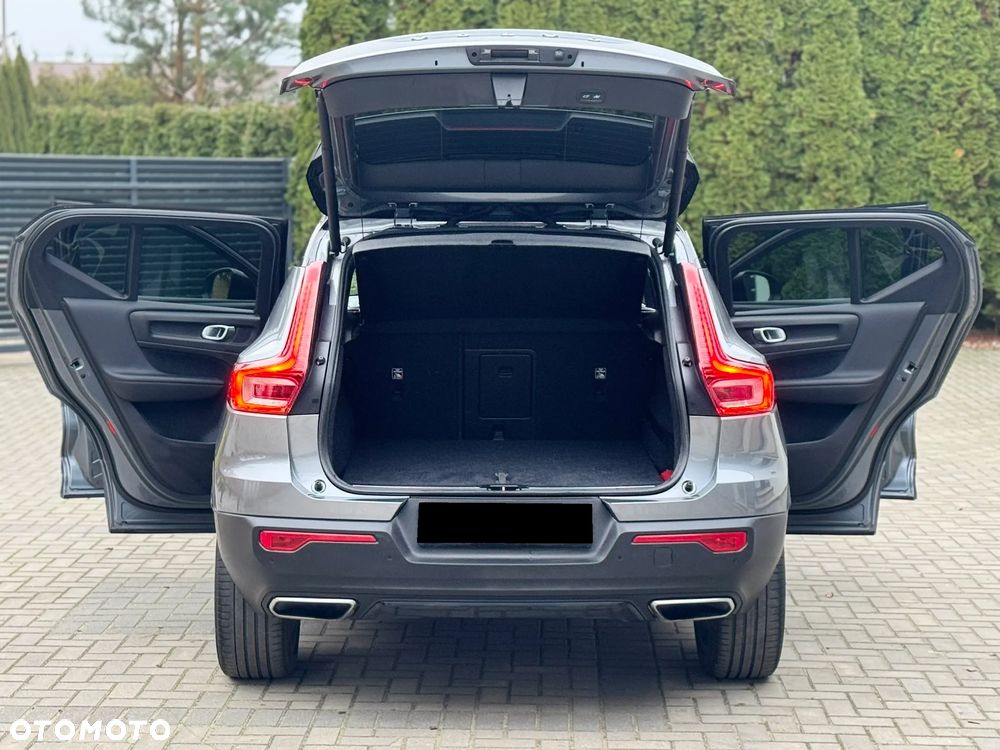 Volvo XC 40 D4 AWD Geartronic R-Design - 14