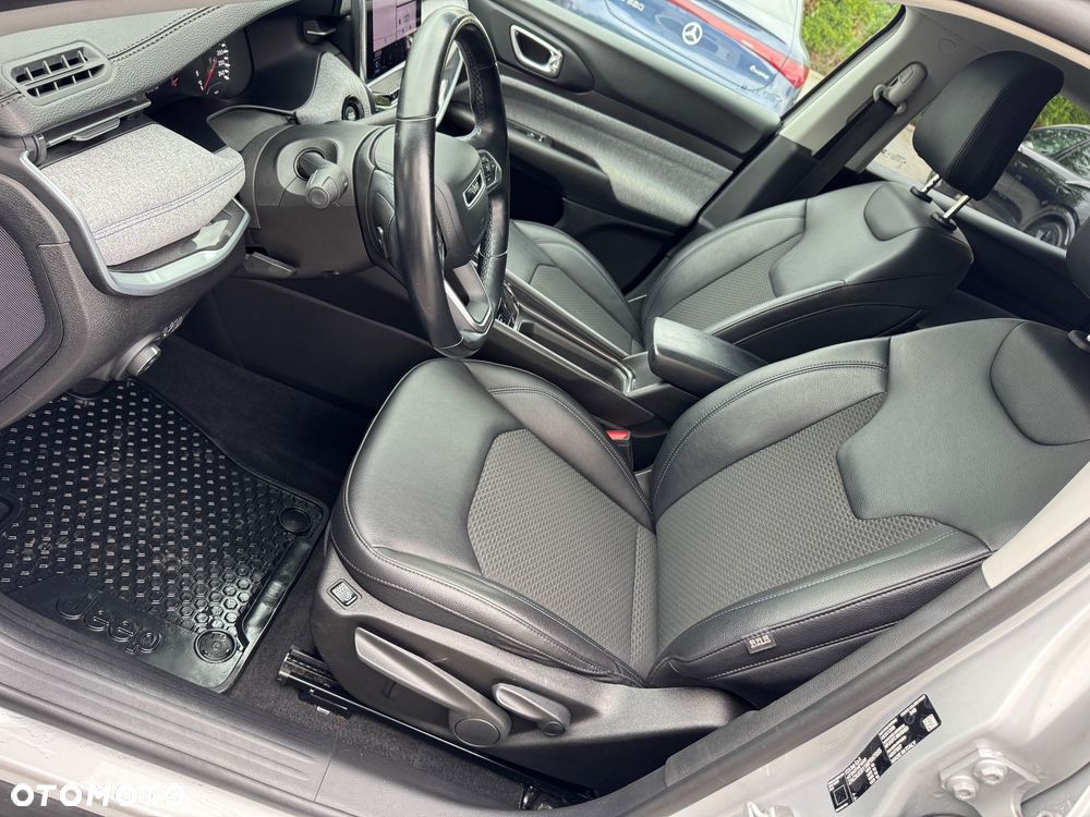 Jeep Compass 1.3 TMair Longitude FWD S&S DDCT - 17
