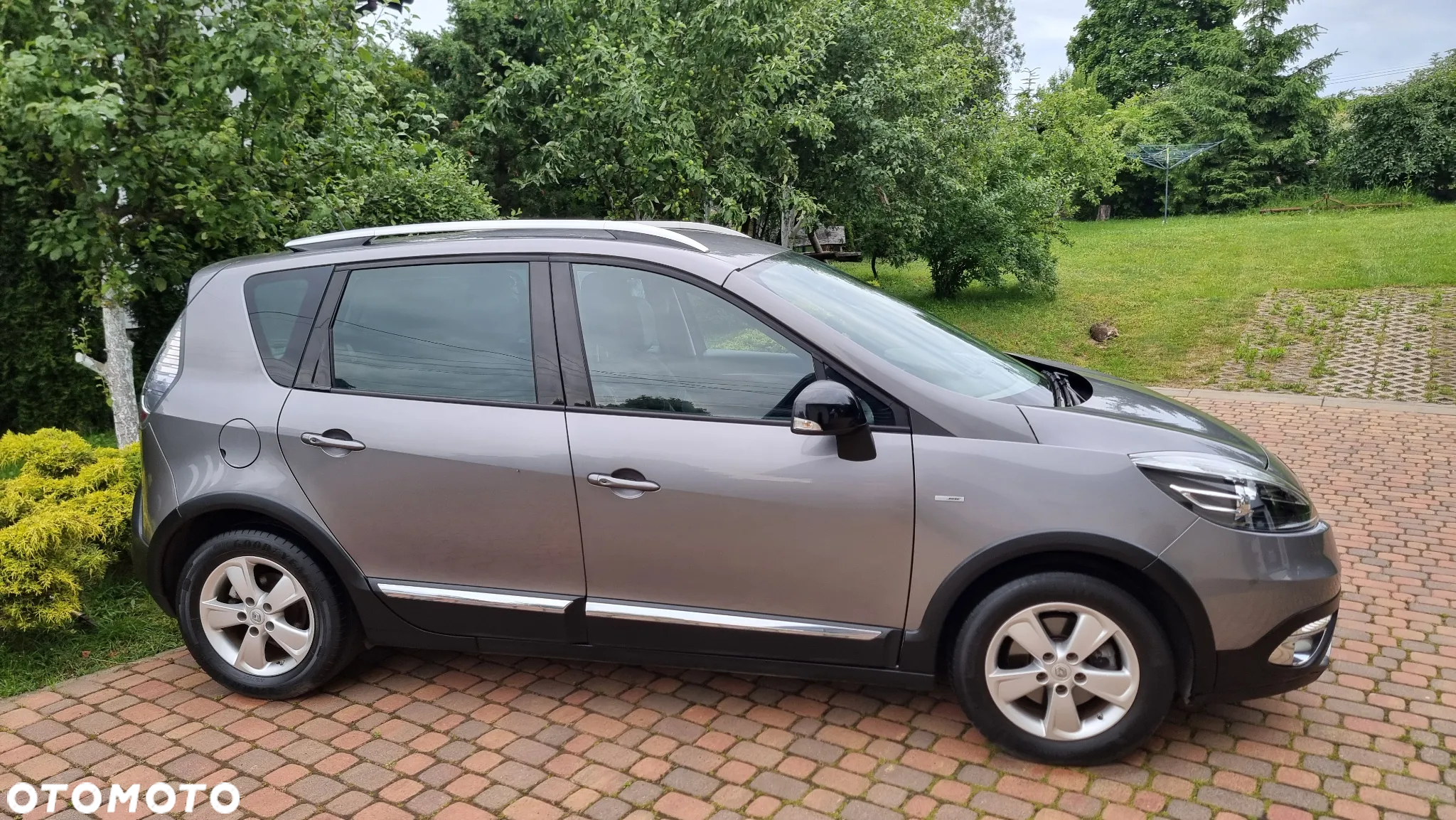 Renault Scenic Xmod 1.5 dCi Bose EDition - 20