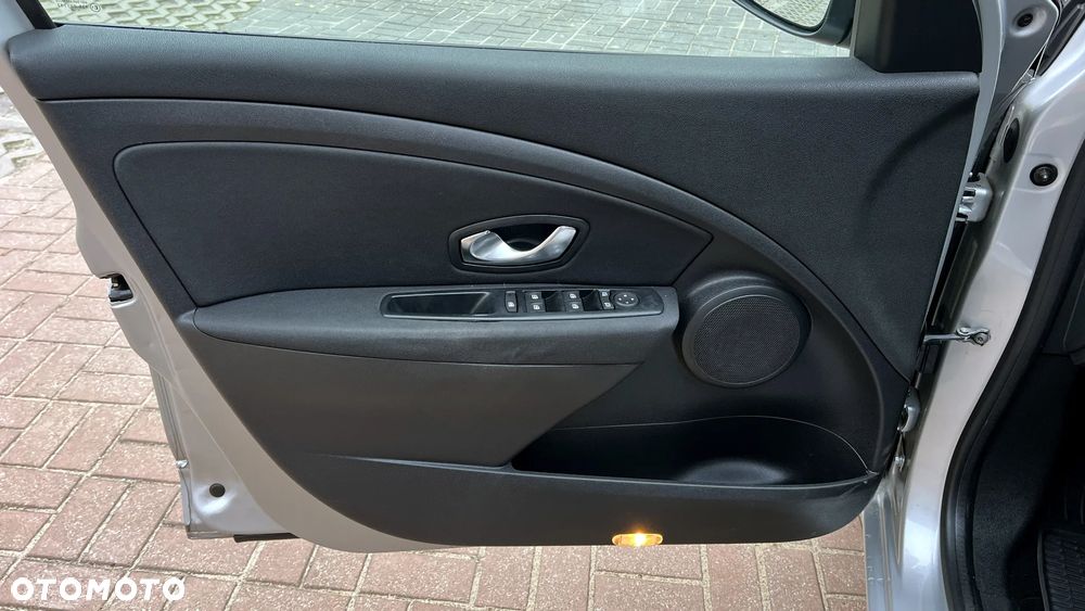 Renault Megane 1.6 16V 100 Expression - 28