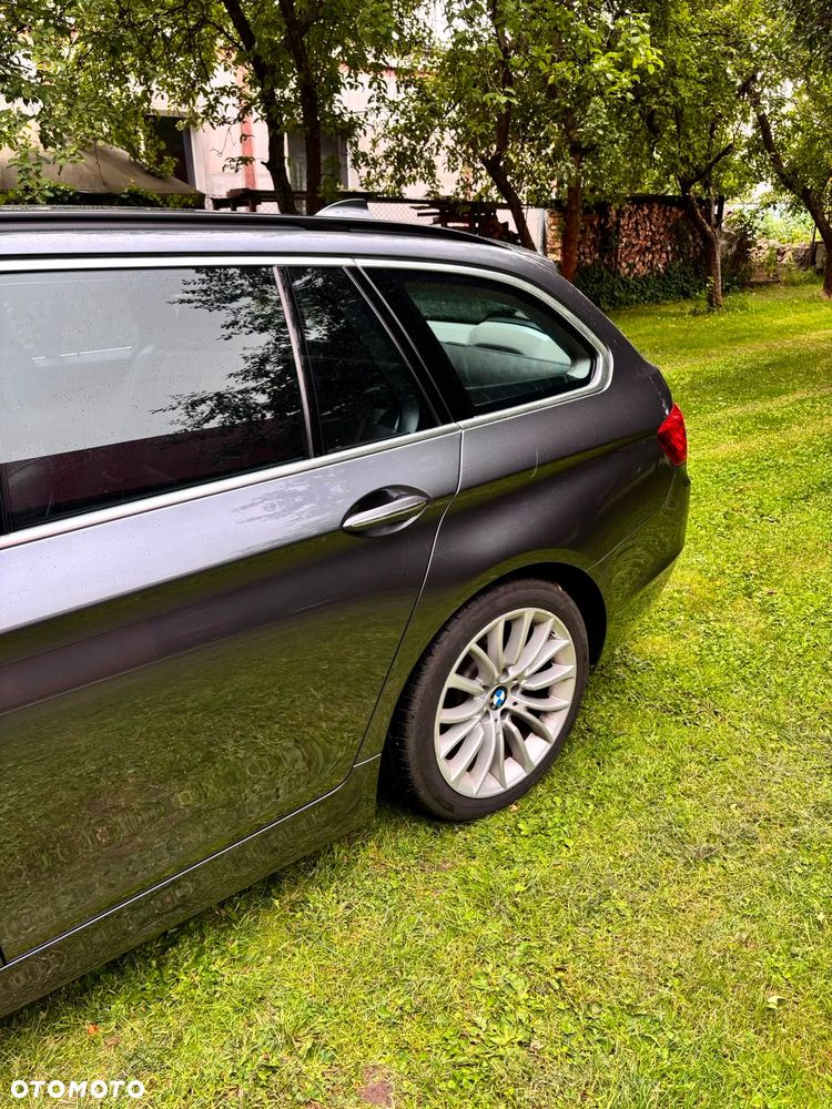 BMW Seria 5 520d Luxury Line - 7