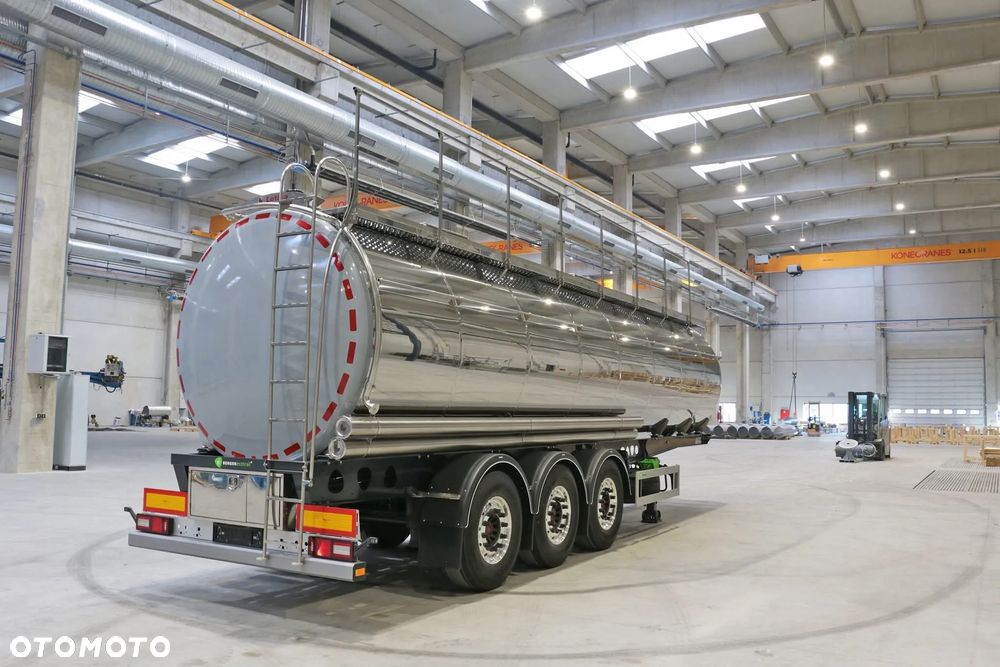 Berger LETINA / ATP / 1 x 28.000 / 1 x 32.000 / 3 kom / STOCK - 18