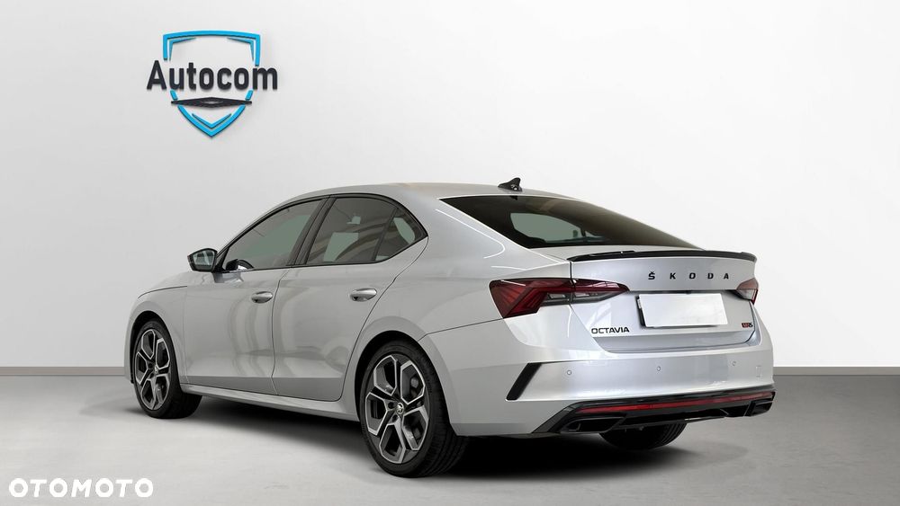 Skoda Octavia 2.0 TSI RS DSG - 3
