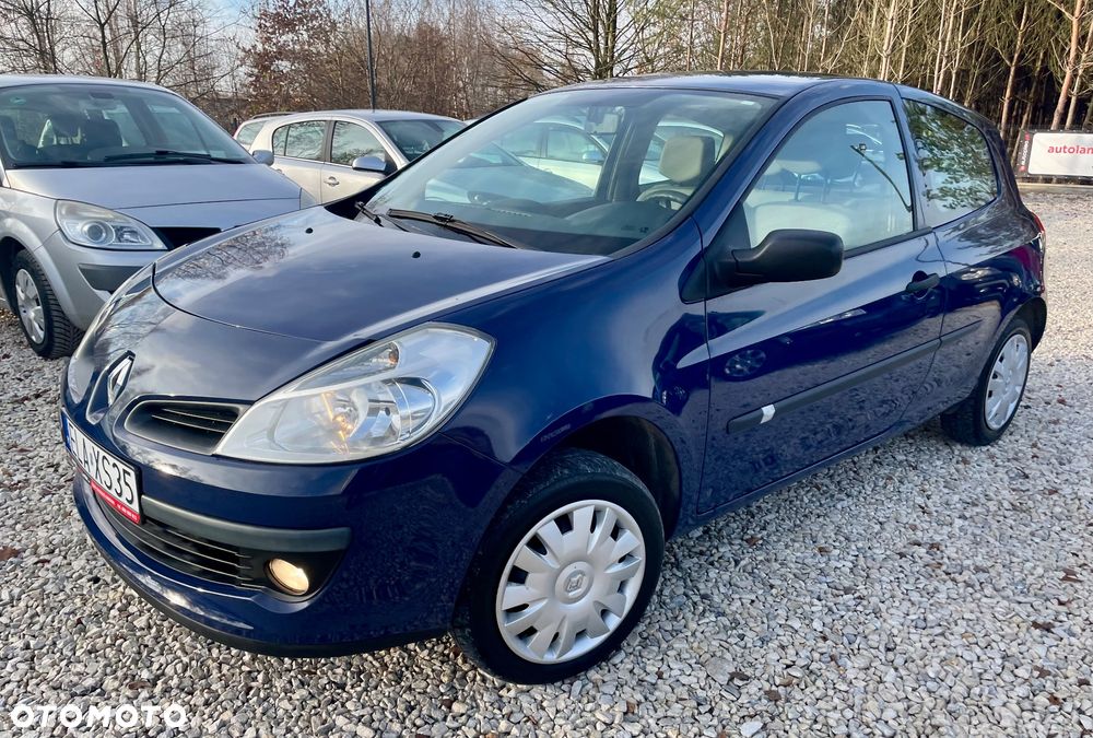 Renault Clio 1.2 16V 75 Dynamique - 11