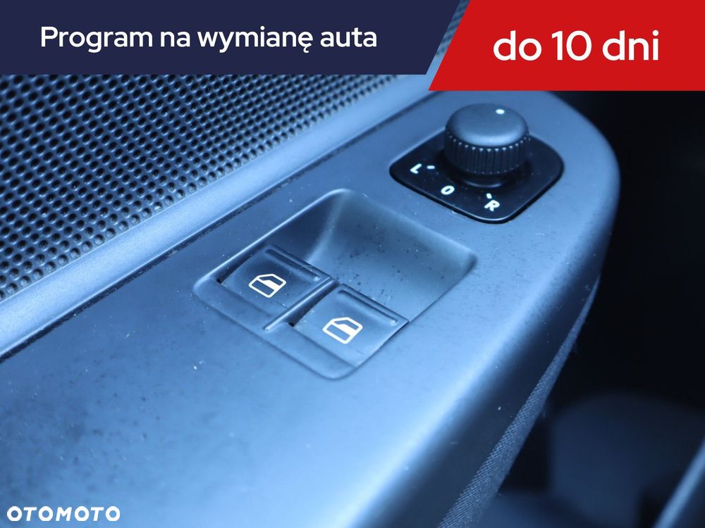 Volkswagen Golf - 15