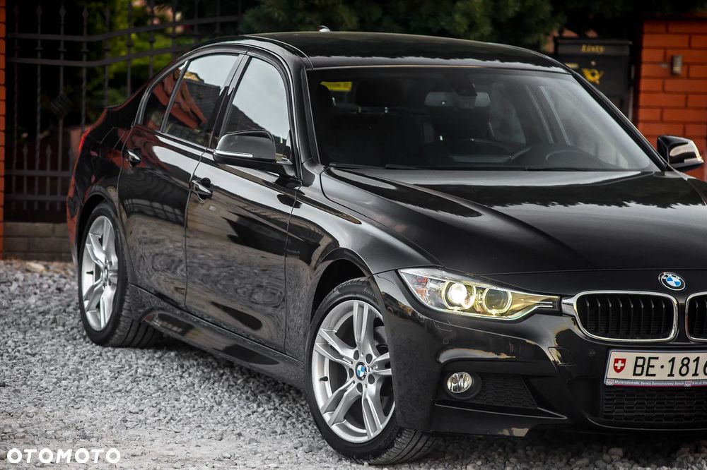 BMW Seria 3 320d Sport-Aut Blue Performance Sport Line - 2