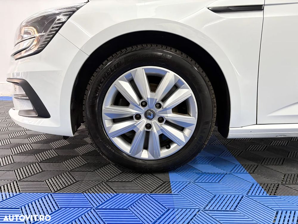 Renault Megane BLUE dCi Intens - 11