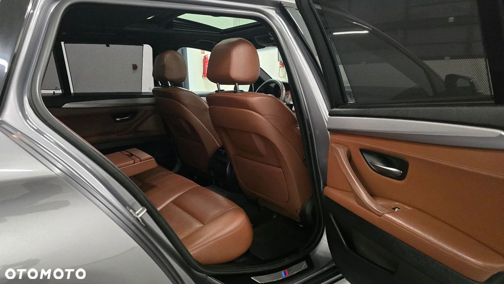 BMW Seria 5 535d xDrive Sport-Aut Modern Line - 17
