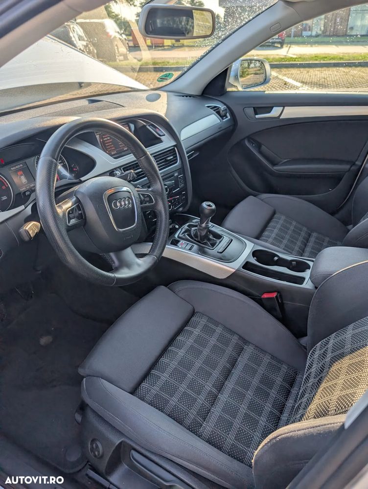 Audi A4 Limuzina 2.0 TDI B8 - 14