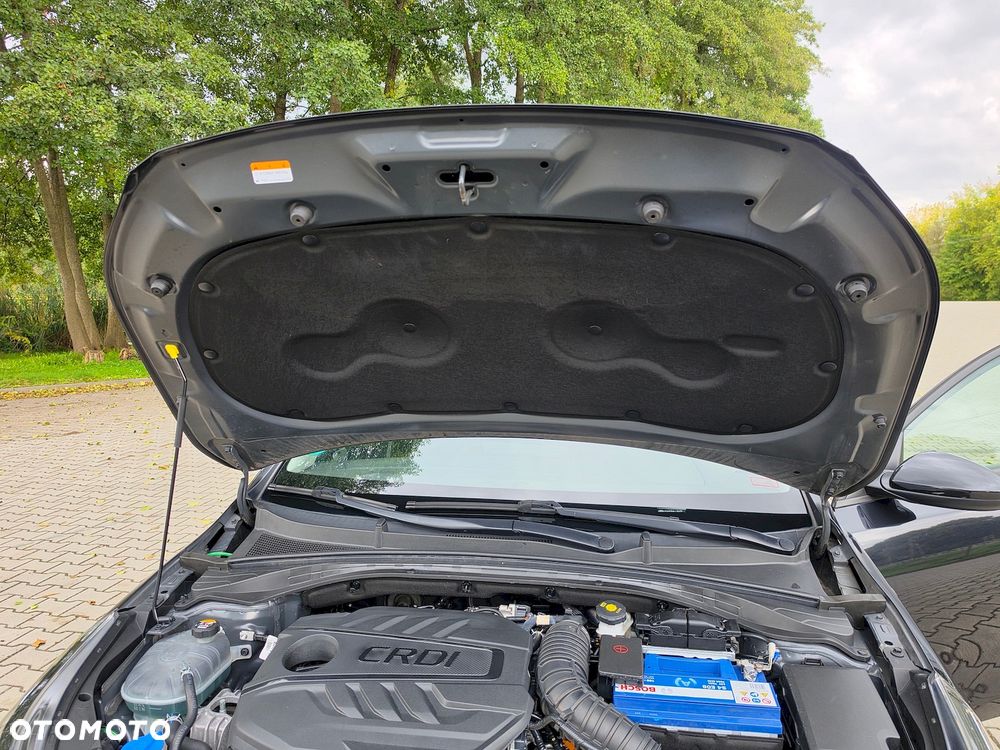 Kia Ceed 1.6 CRDi Eco-Dynamics+ (48V Mild-Hybrid) Vision - 36