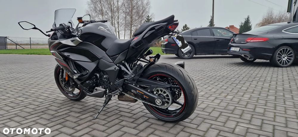 Kawasaki Ninja 1000 SX - 6