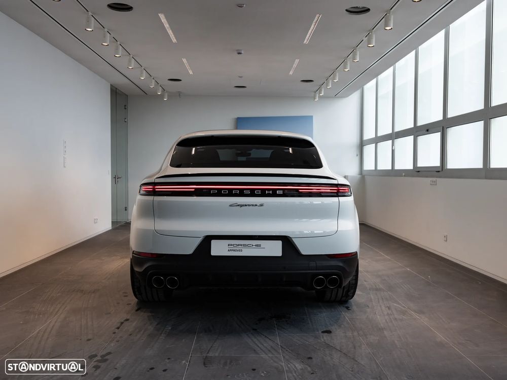 Porsche Cayenne Coupé S E-Hybrid - 10