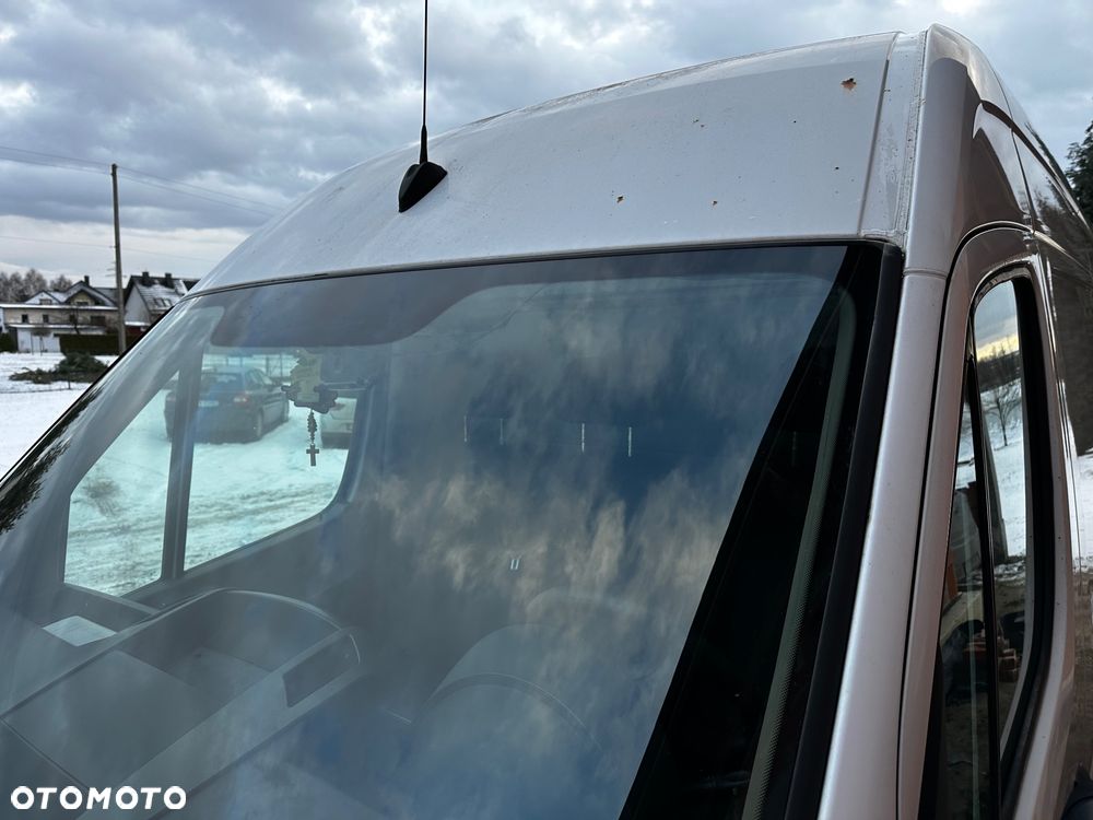 Mercedes-Benz Sprinter - 22
