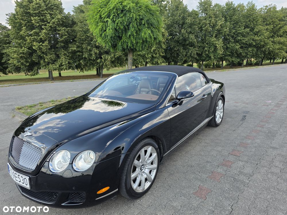Bentley Continental GT - 7
