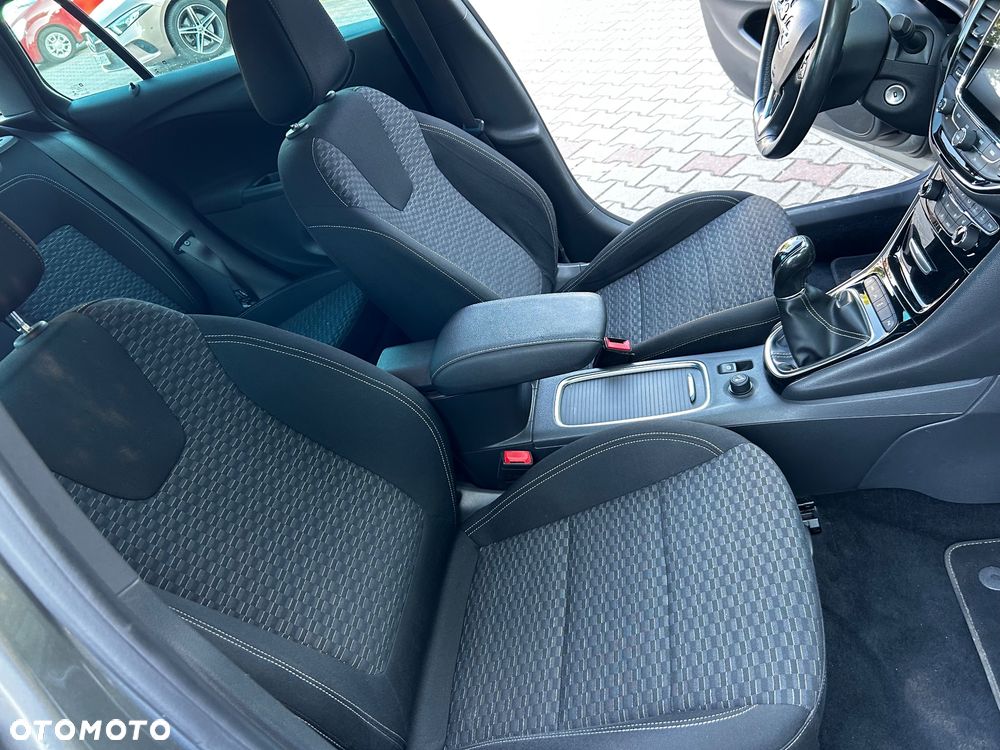 Opel Astra 1.4 Turbo Dynamic - 17