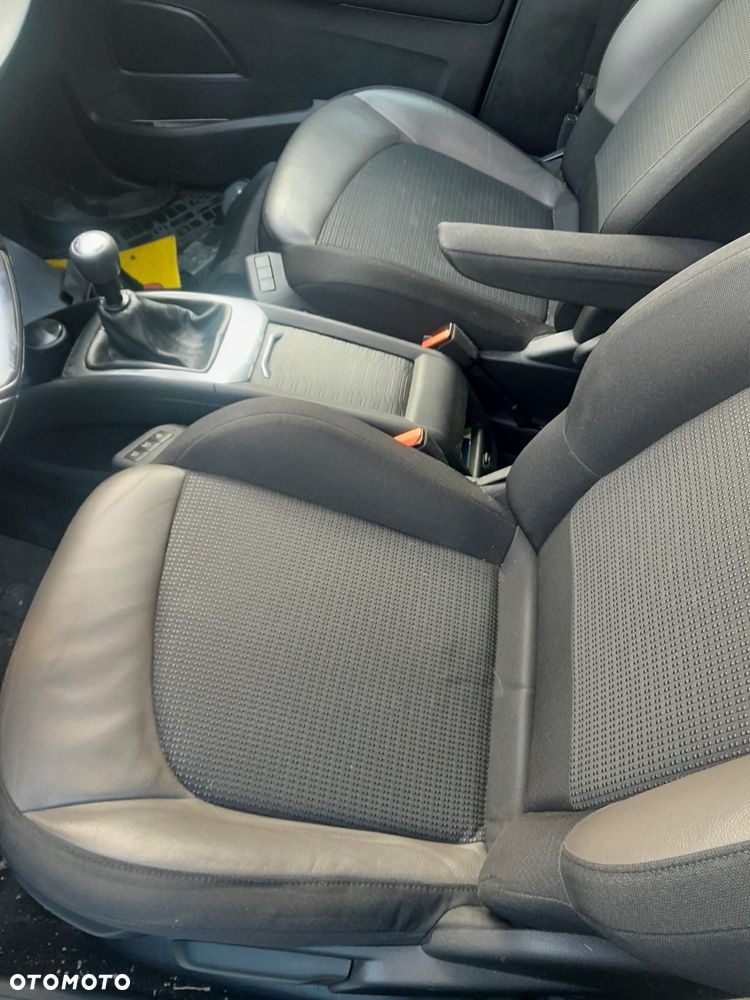 Citroën C4 Picasso 1.6 e-HDi Exclusive - 6